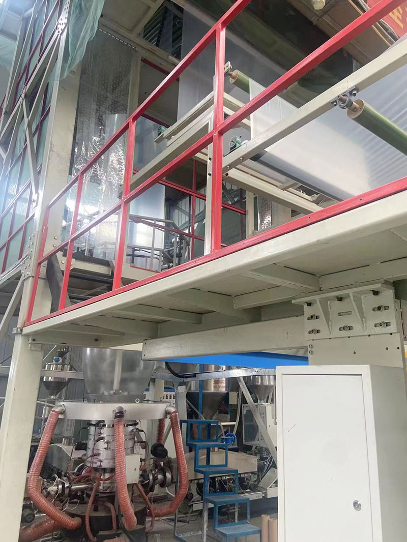 PE热收缩膜生产