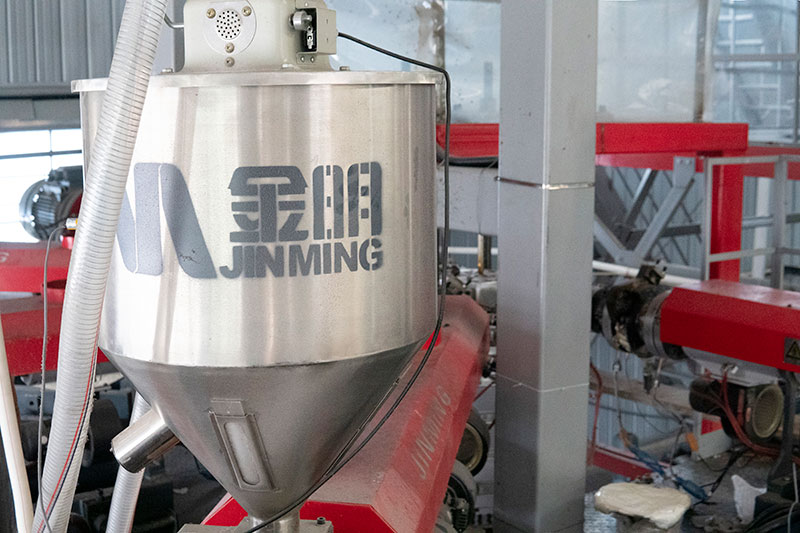 POF热收缩膜生产